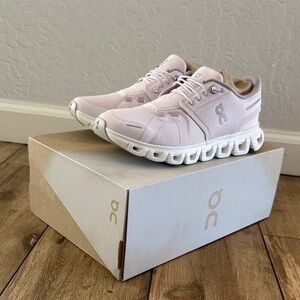 On Cloud 6 Women's Sneakers